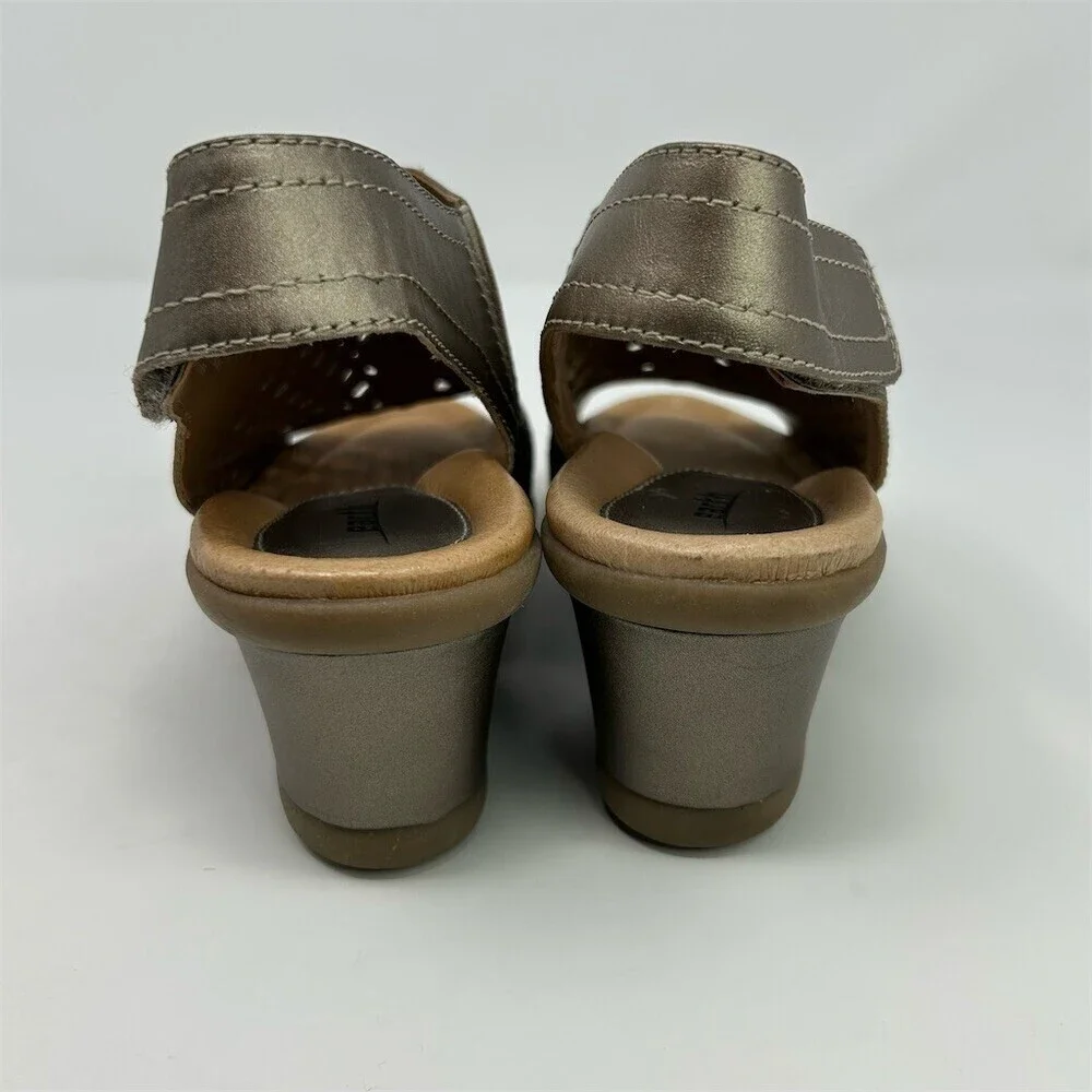 Earth Cascade Slingback Wedge Sandals Gold Laser Cut Comfort Casual Size 8.5
